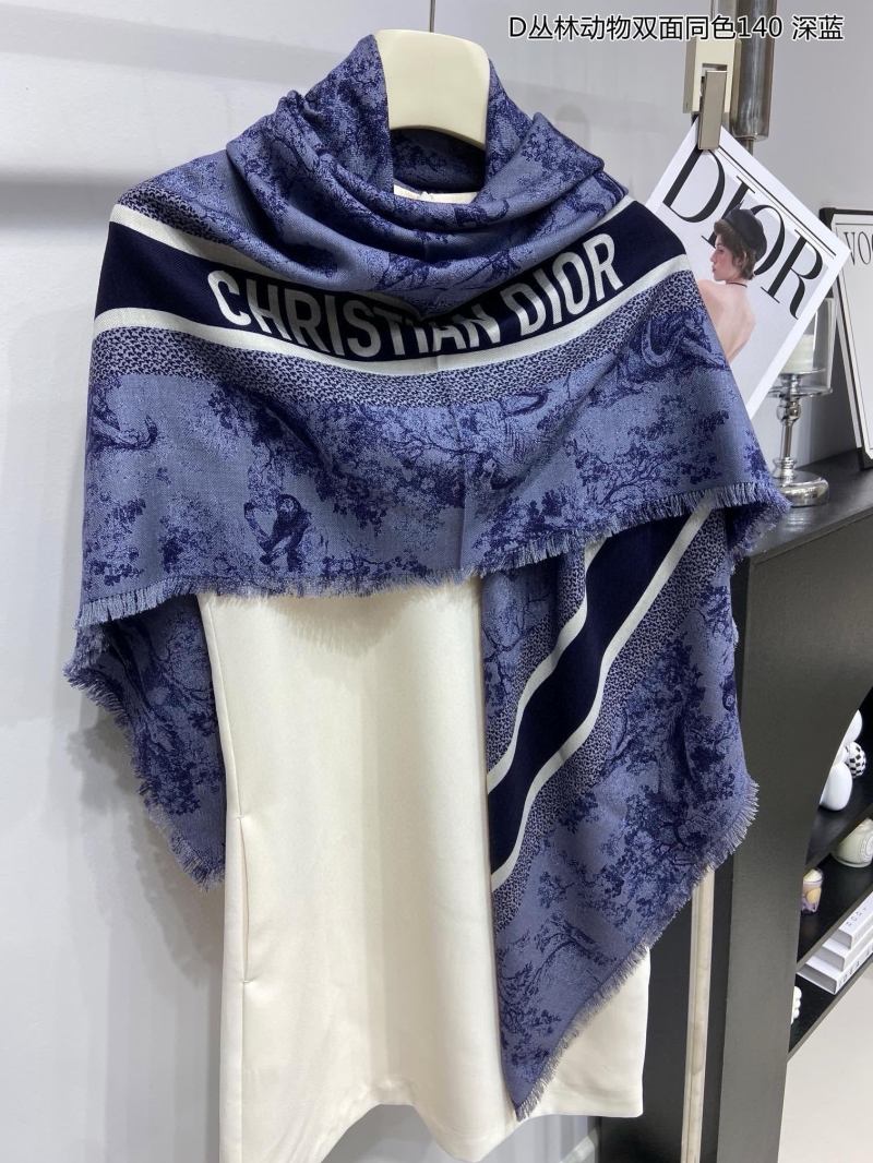 CHRISTIAN DIOR